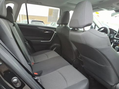 Used 2023 Toyota RAV4 XLE image 25