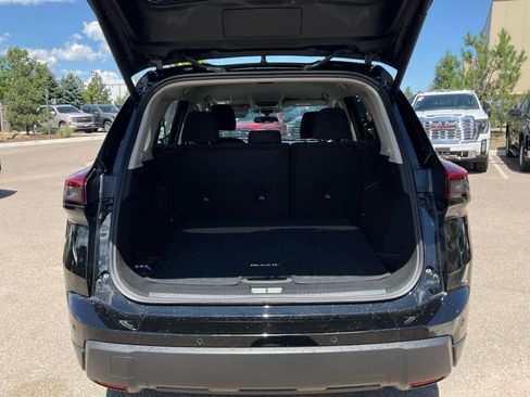 Used 2026 Nissan Rogue SV FWD image 19