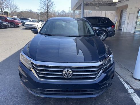 Used 2020 Volkswagen Passat 2.0T SEL image 8