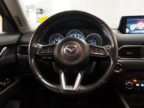 Used 2017 MAZDA CX-5 Touring FWD image 17