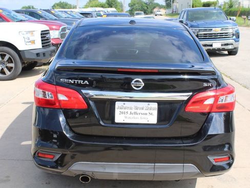 Used 2018 Nissan Sentra SR FWD image 7