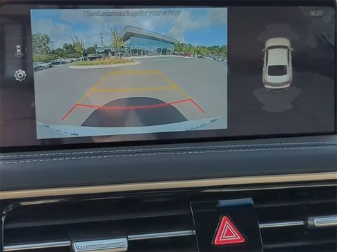 Used 2025 Genesis G70 3.3T Advanced image 20