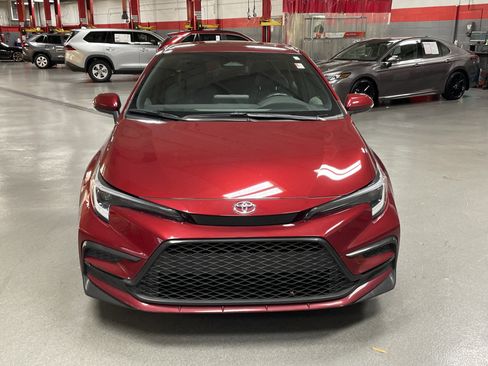 Certified 2023 Toyota Corolla SE image 3