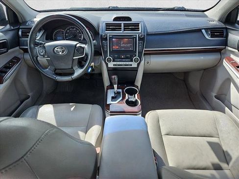 Used 2012 Toyota Camry XLE FWD image 16