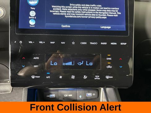 Used 2024 Hyundai Santa Cruz Limited AWD/4WD image 17