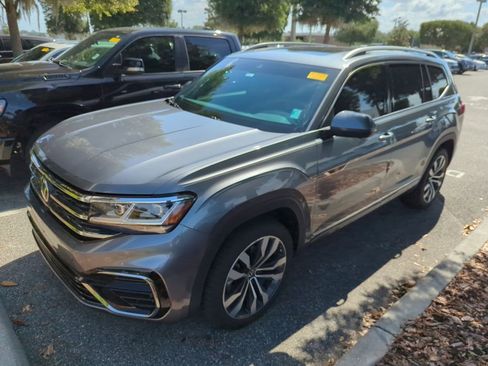 Used 2022 Volkswagen Atlas SEL Premium AWD/4WD image 5