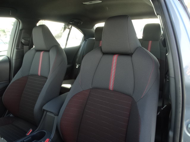 New 2026 Toyota Corolla SE w/ SE Premium Package FWD image 11