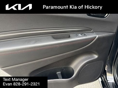 Used 2024 Dodge Durango GT image 13