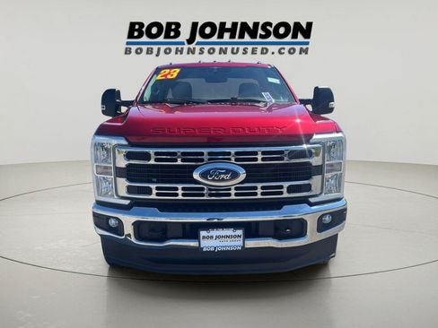 Used 2023 Ford F350 XLT AWD/4WD image 8
