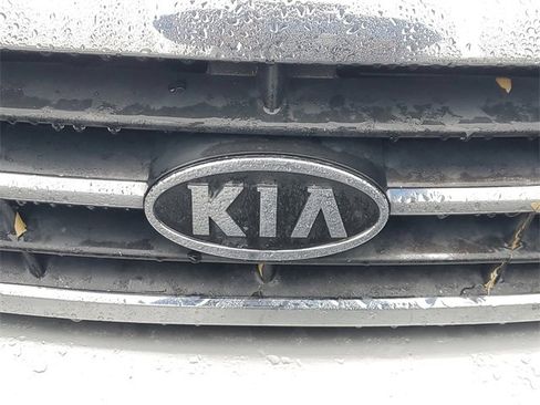 Used 2005 Kia Optima image 7
