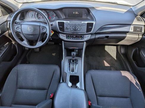 Used 2015 Honda Accord Sport image 16
