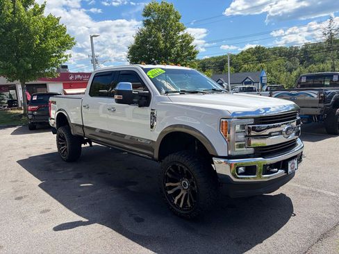 Used 2019 Ford F350 King Ranch w/ King Ranch Ultimate Package AWD/4WD image 4