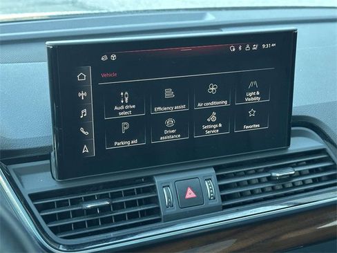 Used 2023 Audi Q5 2.0T Premium w/ Convenience Package image 30