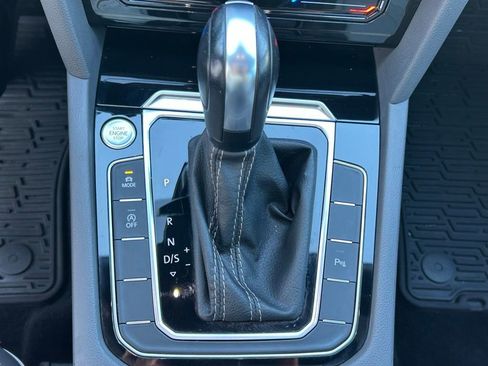 Used 2023 Volkswagen Arteon SEL image 36