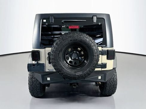 Used 2017 Jeep Wrangler Unlimited Sport w/ Quick Order Package 24S AWD/4WD image 6
