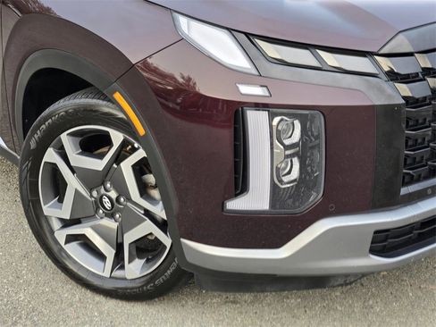 Used 2023 Hyundai Palisade SEL w/ Premium Package image 9