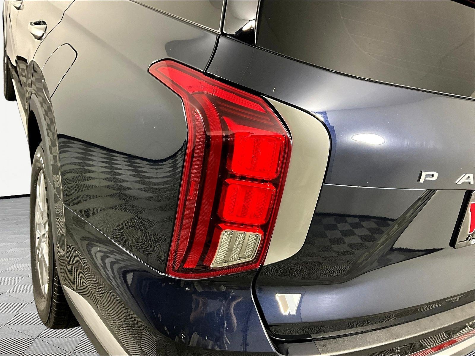 Used 2023 Hyundai Palisade SEL w/ Cargo Package AWD/4WD image 23