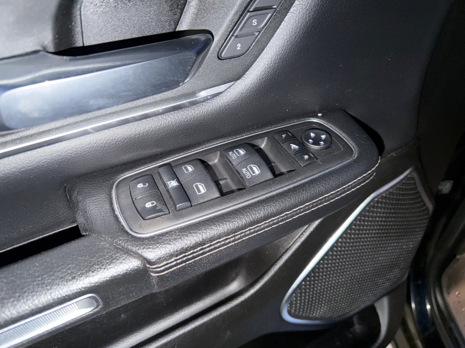 Used 2023 RAM 1500 Laramie AWD/4WD image 17
