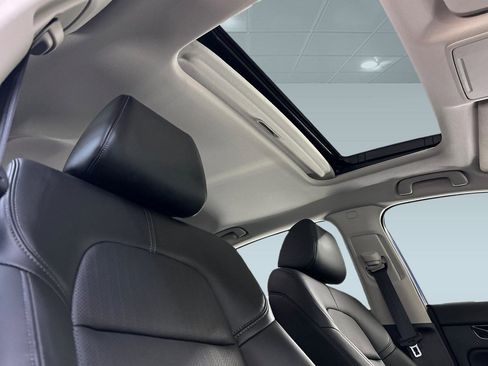 Used 2022 Honda Civic Touring image 25