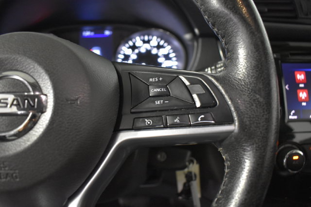 Used 2020 Nissan Rogue S w/ Special Edition Package AWD/4WD image 17