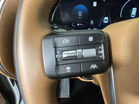 Used 2026 Hyundai Palisade Calligraphy AWD/4WD image 16