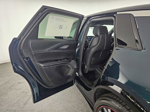 New 2025 Cadillac Lyriq Luxury image 16