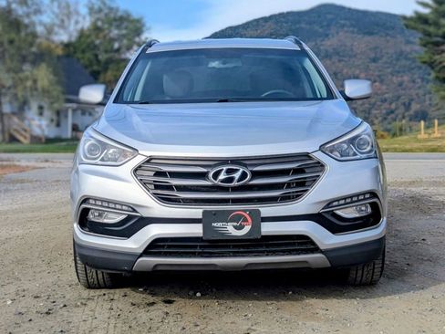 Used 2017 Hyundai Santa Fe Sport image 2