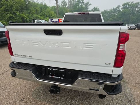 Used 2024 Chevrolet Silverado 3500 LT w/ True North Edition AWD/4WD image 9