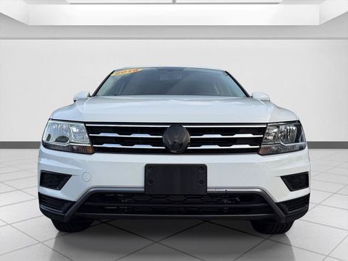 Used 2018 Volkswagen Tiguan SE AWD/4WD image 8