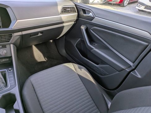 Used 2024 Volkswagen Jetta S image 17