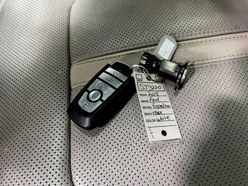 Used 2018 Ford Expedition Max Limited w/ Equipment Group 301A AWD/4WD image 38