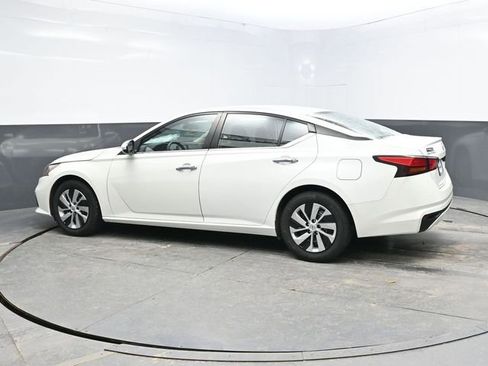 Used 2021 Nissan Altima 2.5 S image 4