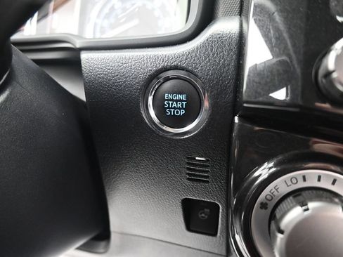 Used 2023 Toyota 4Runner TRD Off-Road Premium AWD/4WD image 26