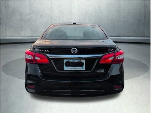 Used 2019 Nissan Sentra SV w/ Special Edition Package image 8