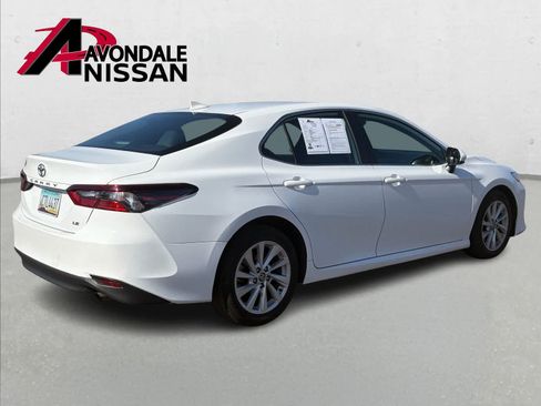 Used 2024 Toyota Camry LE image 7
