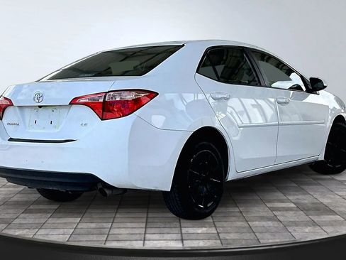 Used 2018 Toyota Corolla LE w/ Carpet Mat Package (TMS) image 6