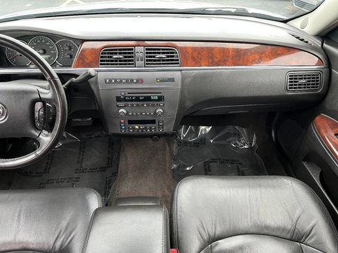 Used 2009 Buick LaCrosse CXL w/ Driver Confidence Package image 25