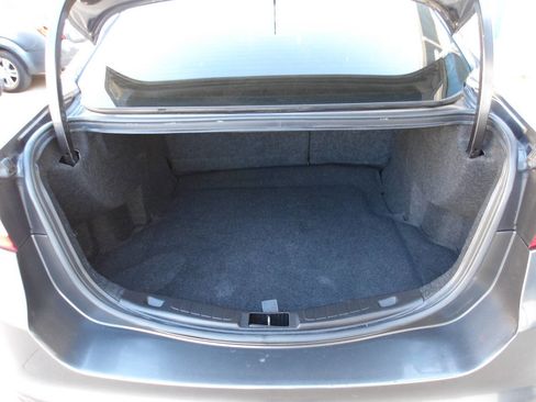 Used 2015 Ford Fusion SE w/ Equipment Group 201A FWD image 22