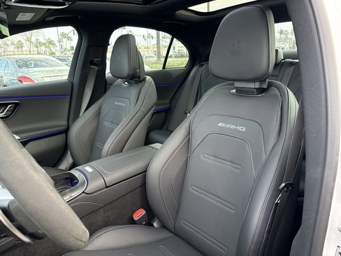 New 2026 Mercedes-Benz E 53 AMG e 4MATIC Sedan image 14