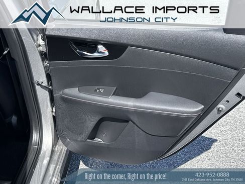 Used 2022 Kia Forte GT FWD image 38