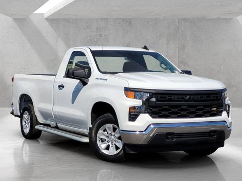 Used 2025 Chevrolet Silverado 1500 W/T RWD image 2