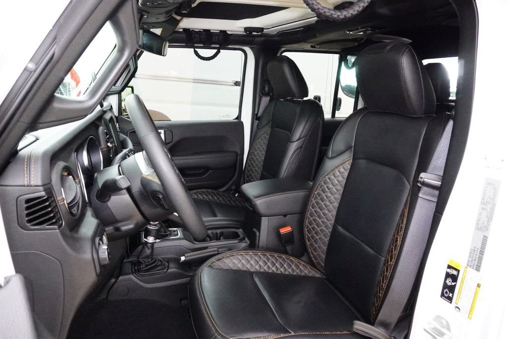 Used 2023 Jeep Gladiator Overland AWD/4WD image 25
