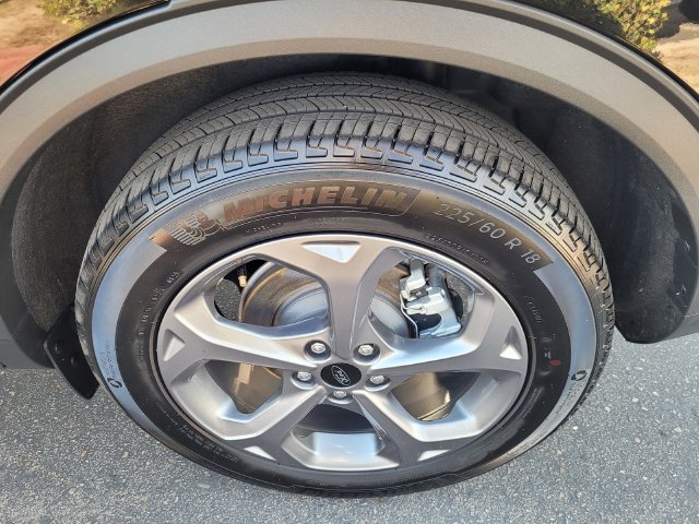 Used 2025 Ford Escape ST-Line AWD/4WD image 26