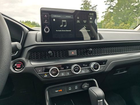 Certified 2026 Honda CR-V EX image 17