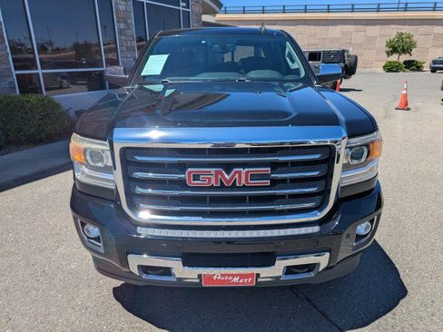Used 2016 GMC Sierra 2500 SLT w/ All-Terrain HD Package AWD/4WD image 7