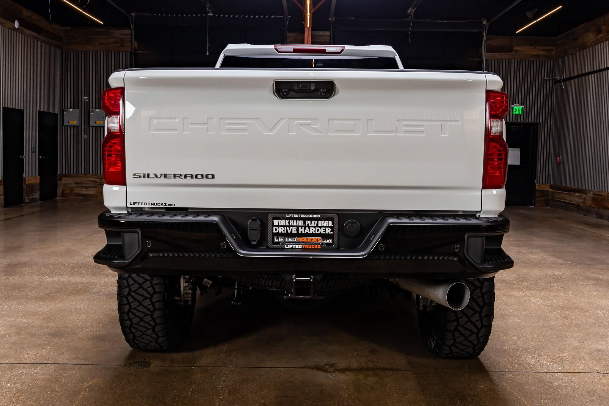 Used 2026 Chevrolet Silverado 2500 Custom w/ Custom Value Package AWD/4WD image 8