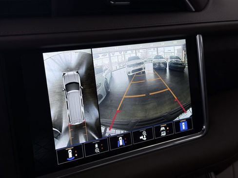 Used 2023 GMC Yukon XL Denali image 66