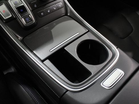 Certified 2022 Hyundai Santa Fe Calligraphy image 15