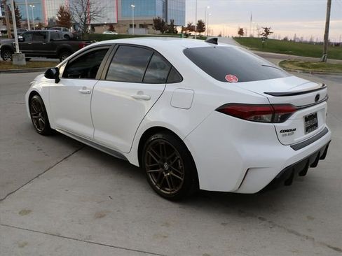 Used 2024 Toyota Corolla Sedan image 4