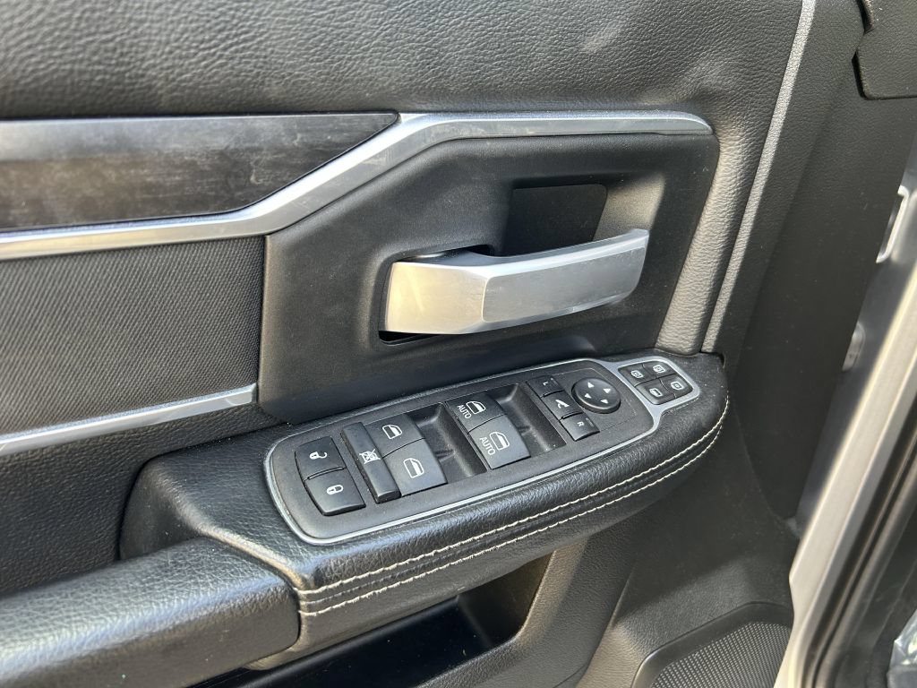 Used 2024 RAM 2500 Big Horn AWD/4WD image 11